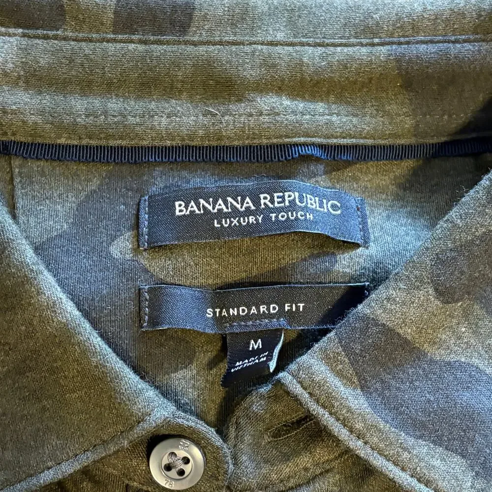 Banana Republic elevate your